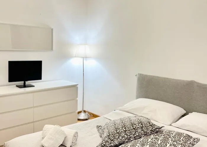 Glory House Vatican & Saint Peter Basilica Apartment *